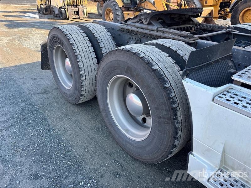 Volvo VNL Vlačilci