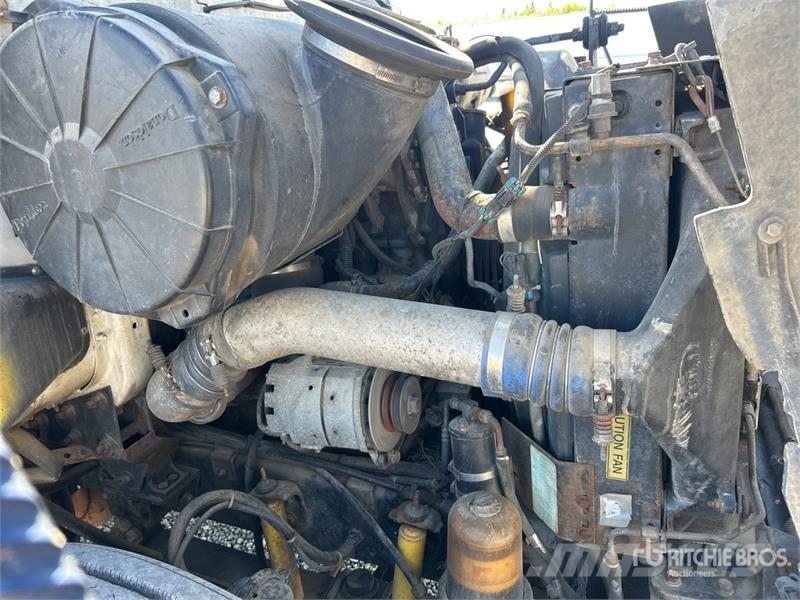 Volvo VNL Járműszállítók