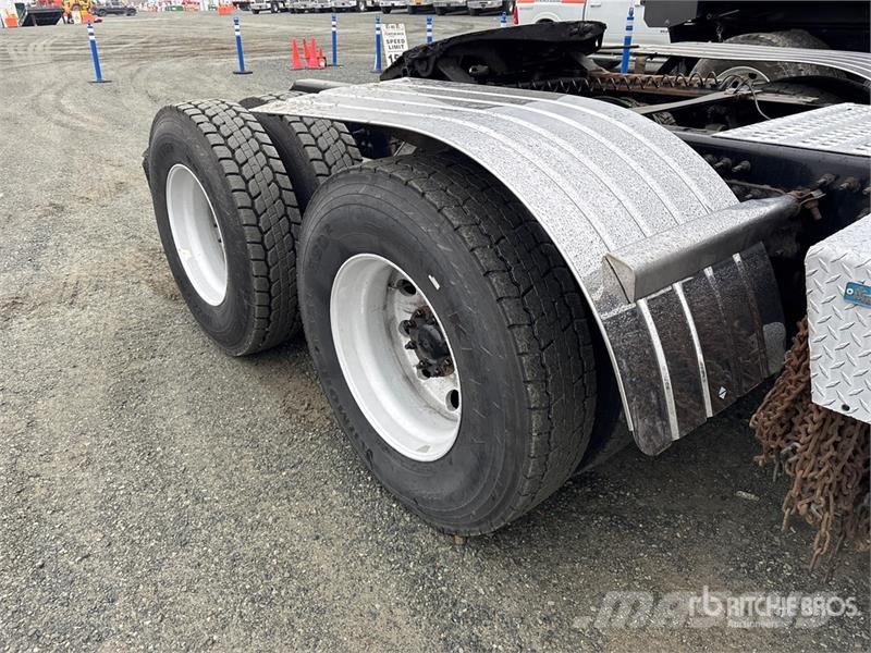 Volvo VNL Cabezas tractoras