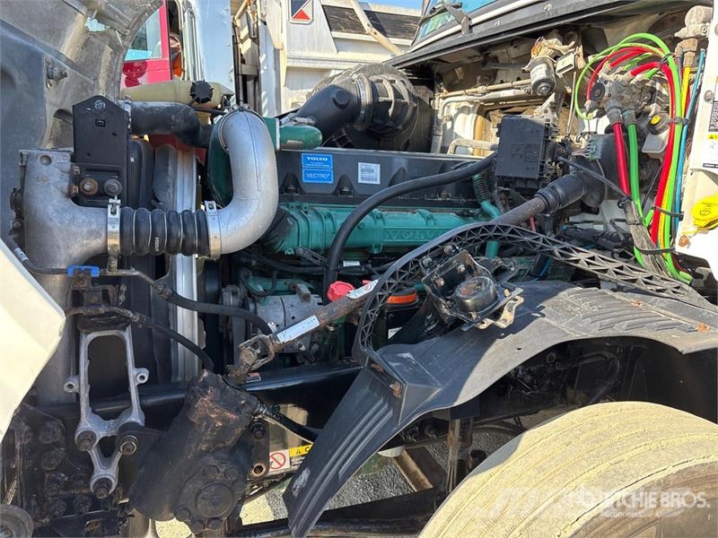 Volvo VNL 曳引機組件