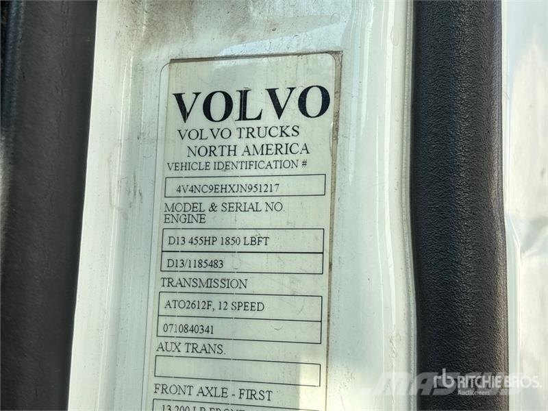 Volvo VNL730 Tractor Units