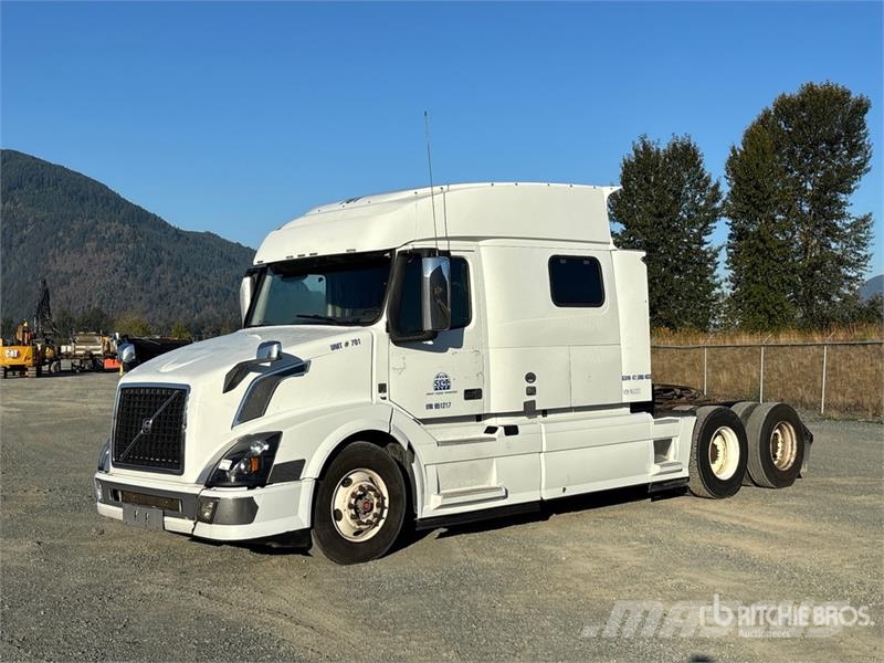 Volvo VNL730 曳引機組件