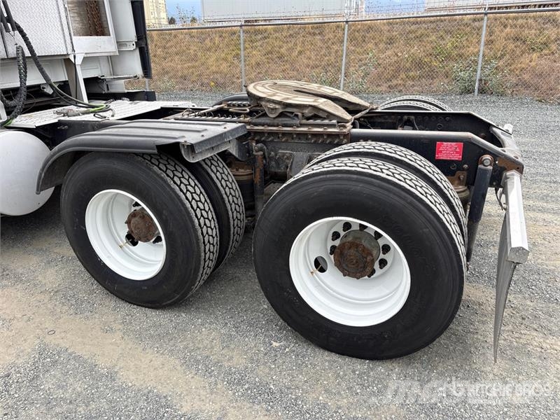 Volvo VNL760 Prime Movers