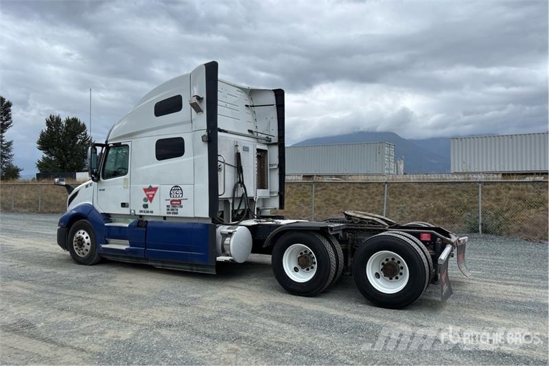 Volvo VNL760 Prime Movers