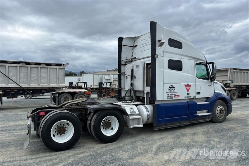 Volvo VNL760 Prime Movers
