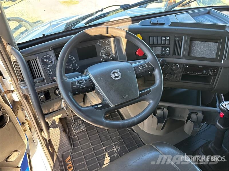 Volvo VNL760 Prime Movers