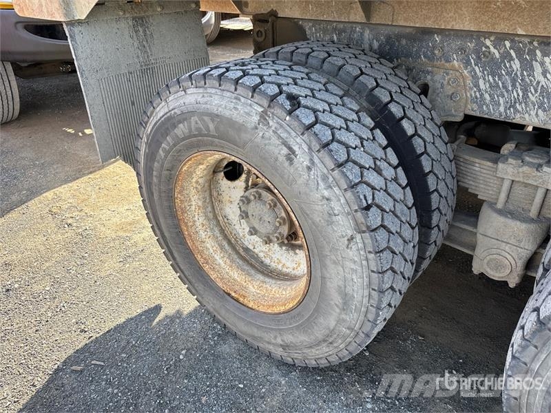 Volvo WG Kiperi kamioni