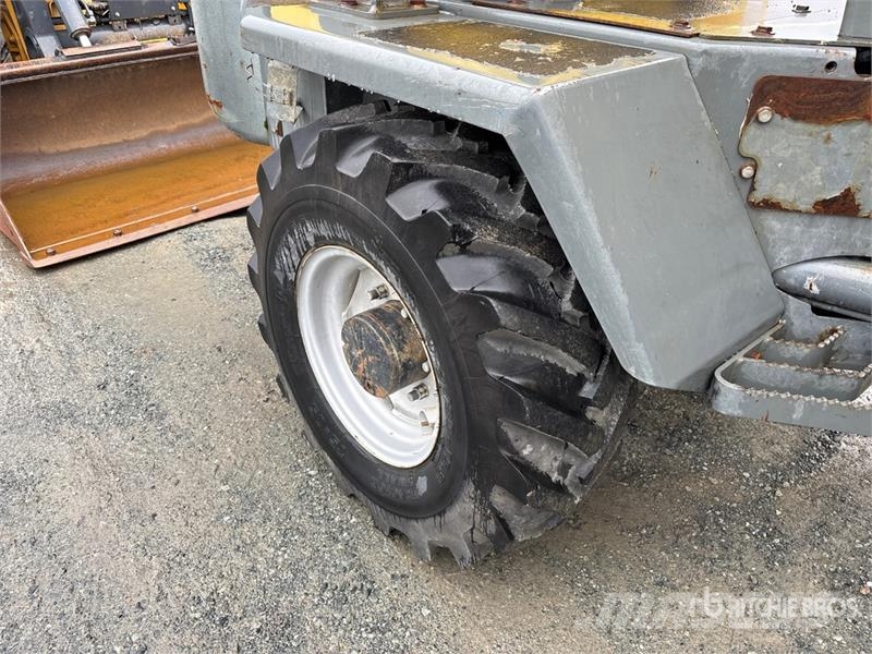 Wacker Neuson 3001 翻斗车\公路型自卸车