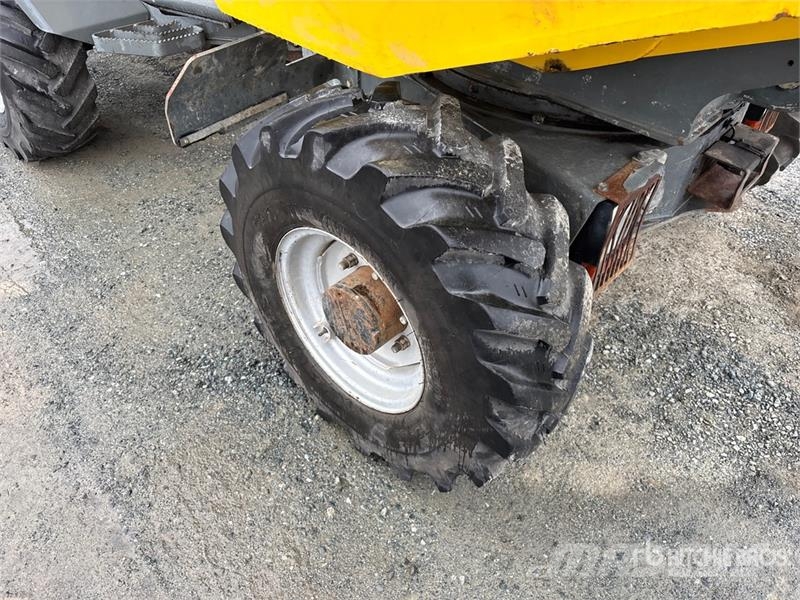 Wacker Neuson 3001 翻斗车\公路型自卸车