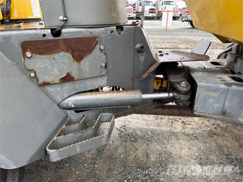 Wacker Neuson 3001 翻斗车\公路型自卸车
