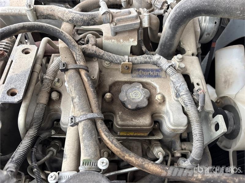 Wacker Neuson 3001 翻斗车\公路型自卸车