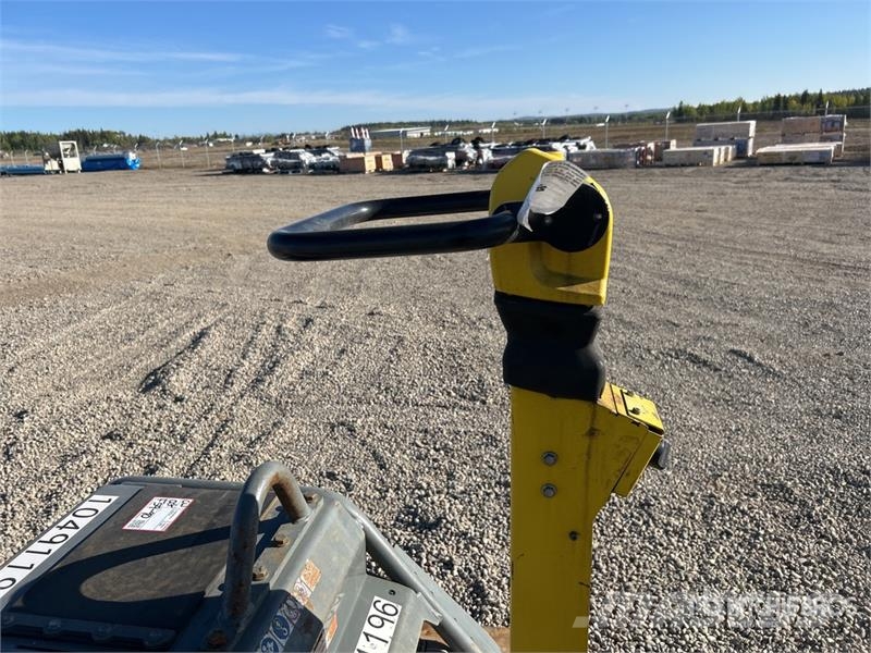 Wacker Neuson DPU6555 Vibratory Plate Compactor دكاكات أفقية