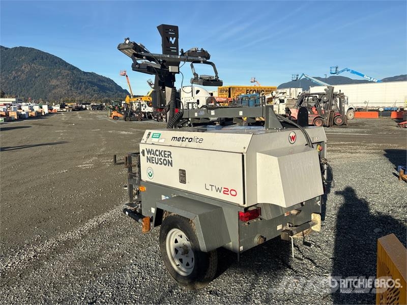 Wacker Neuson LTW20 أبراج خفيفة