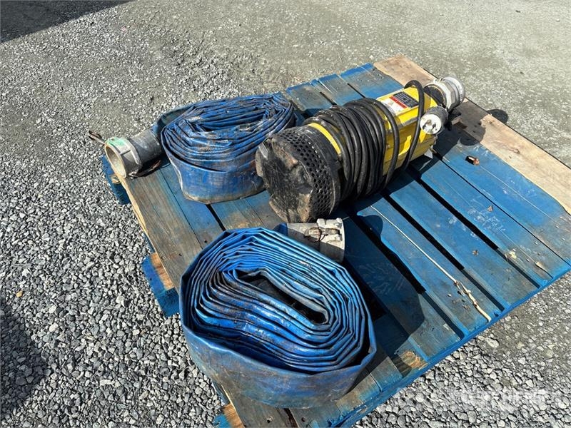 Wacker Neuson PS3 2200 Electric 3 in Submersible Water Pump مكونات أخرى