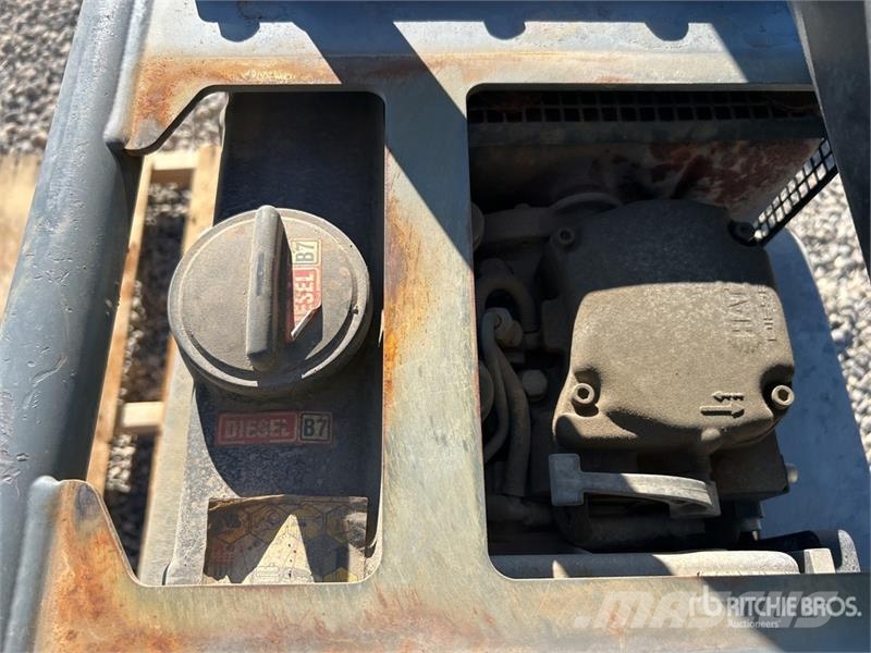 Wacker Neuson Vibratory Plate Compactor دكاكات أفقية