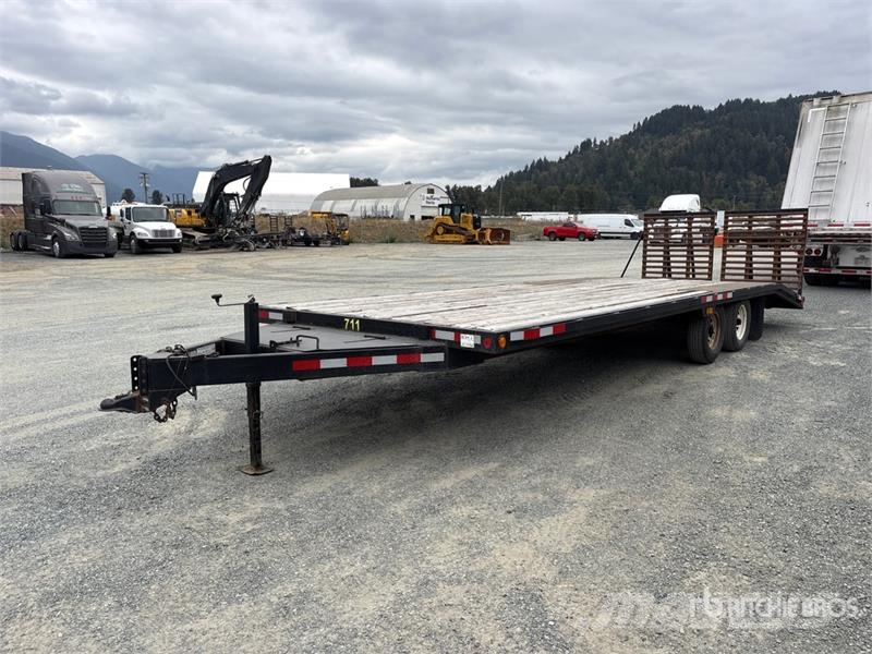 Wardhaul 25 ft T/A Equipment Trailer Járműszállító pótkocsik
