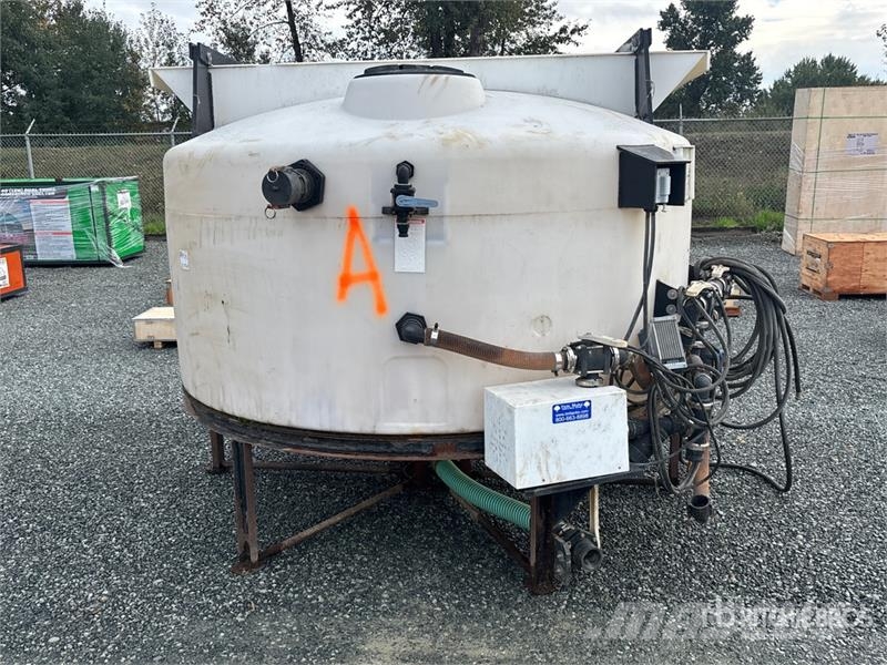 Water Tank Fuel and additive tanks