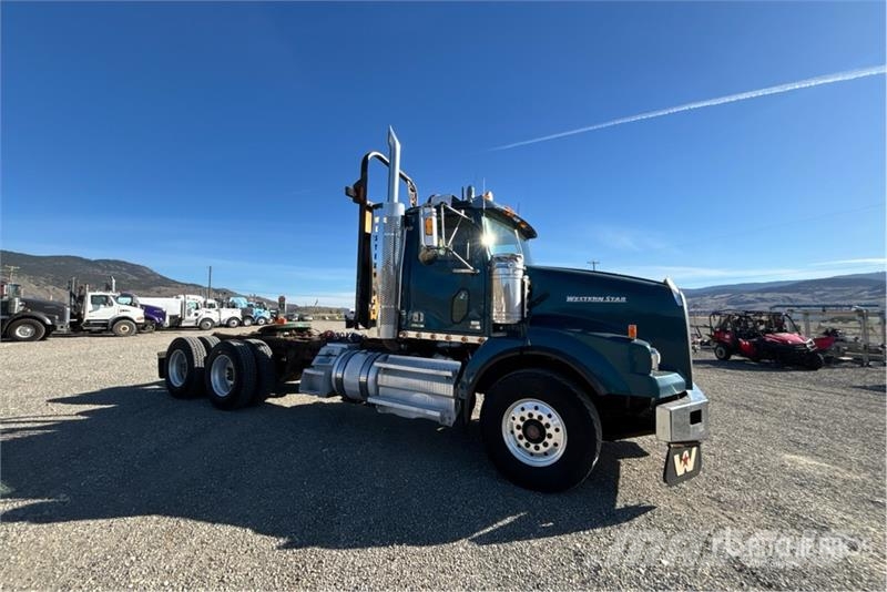 Western Star 4900 6x4 Logging T/A Sleeper Truck Tractor وحدات الجر