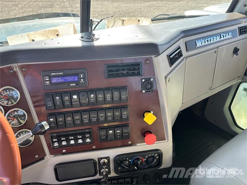 Western Star 4900 6x4 Logging T/A Sleeper Truck Tractor وحدات الجر