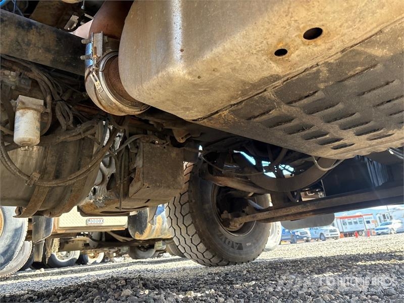 Western Star 4900 6x4 Logging T/A Sleeper Truck Tractor وحدات الجر