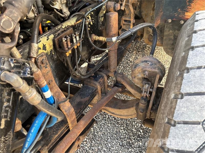Western Star 4900 6x4 Logging T/A Sleeper Truck Tractor وحدات الجر