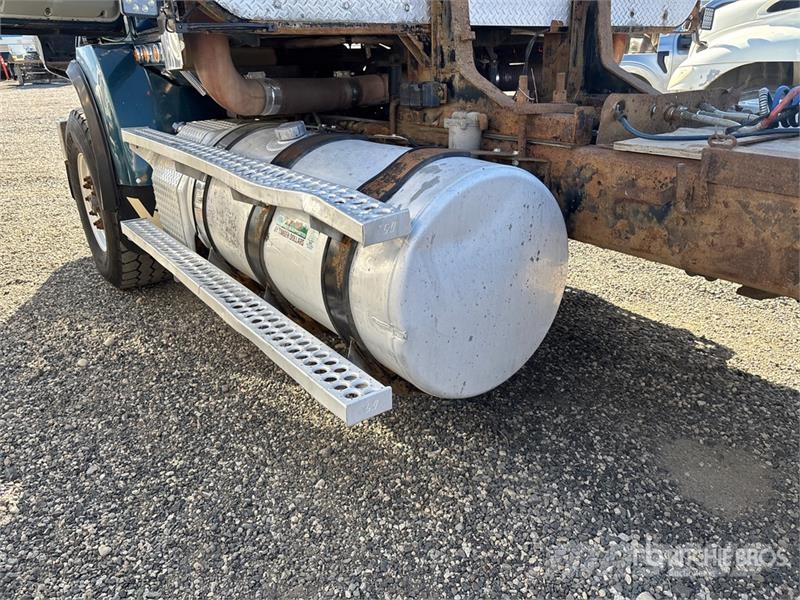 Western Star 4900 6x4 Logging T/A Sleeper Truck Tractor وحدات الجر