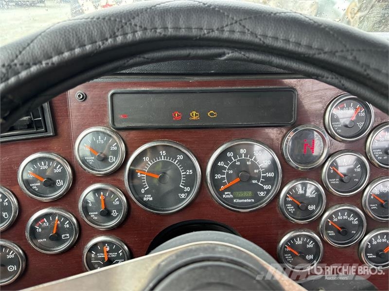 Western Star 4900 FA 6x4 T/A Day Cab Truck Tractor Trekkers