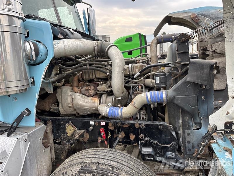 Western Star 4900 FA 6x4 T/A Day Cab Truck Tractor Trekkers