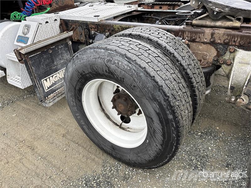 Western Star 4900 FA 6x4 T/A Day Cab Truck Tractor Trekkers