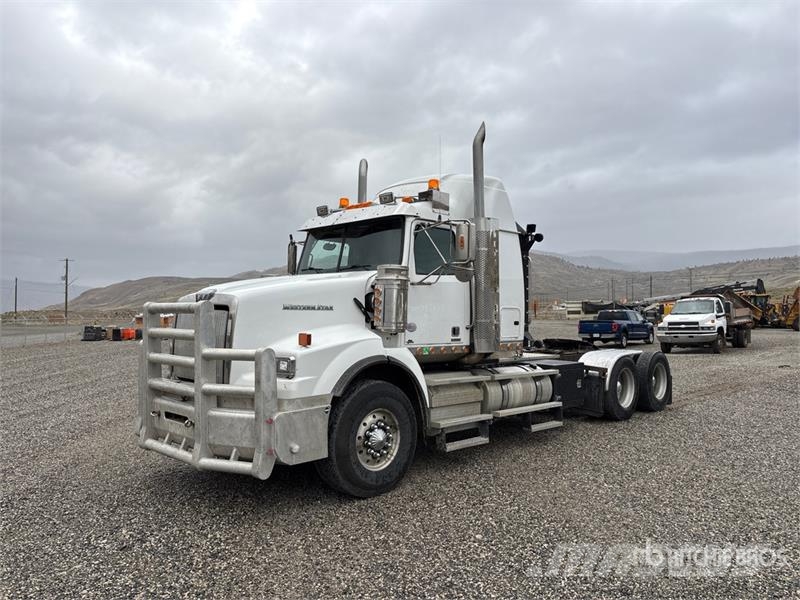 Western Star 4900 SA 6x4 Heavy Haul T/A Sleeper Truck Tractor Tracteur routier