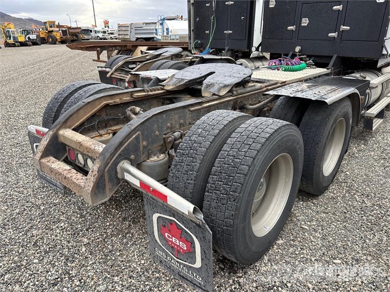 Western Star 4900 SA 6x4 Heavy Haul T/A Sleeper Truck Tractor Tracteur routier