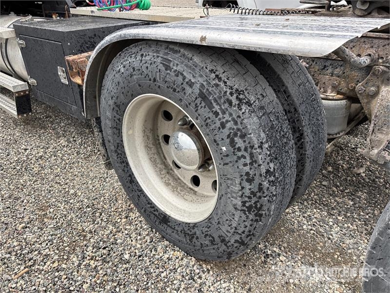 Western Star 4900 SA 6x4 Heavy Haul T/A Sleeper Truck Tractor Tracteur routier