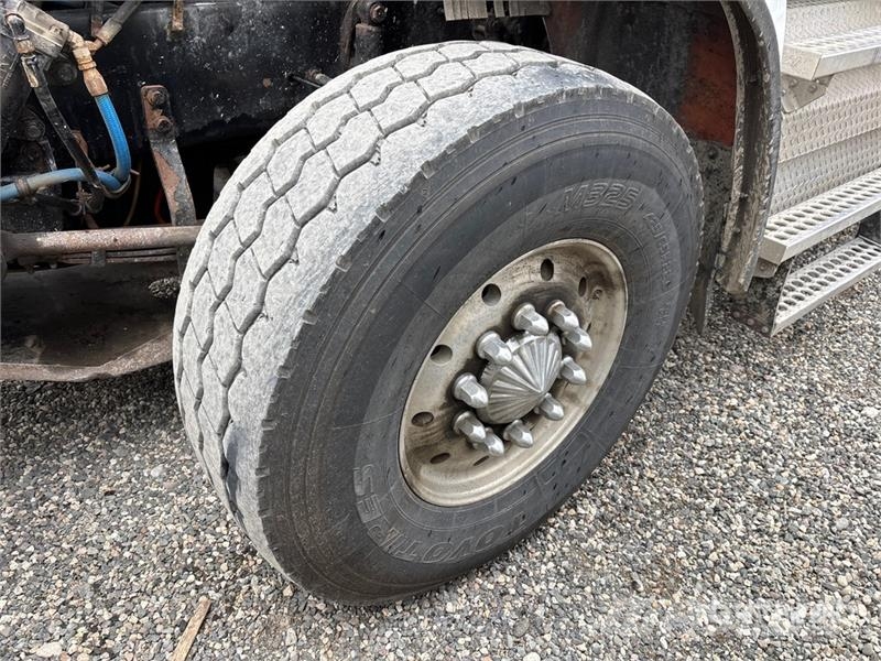 Western Star 4900 SA 6x4 Heavy Haul T/A Sleeper Truck Tractor Tracteur routier