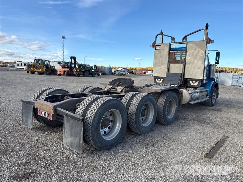 Western Star 4900SA شاحنات أشجار