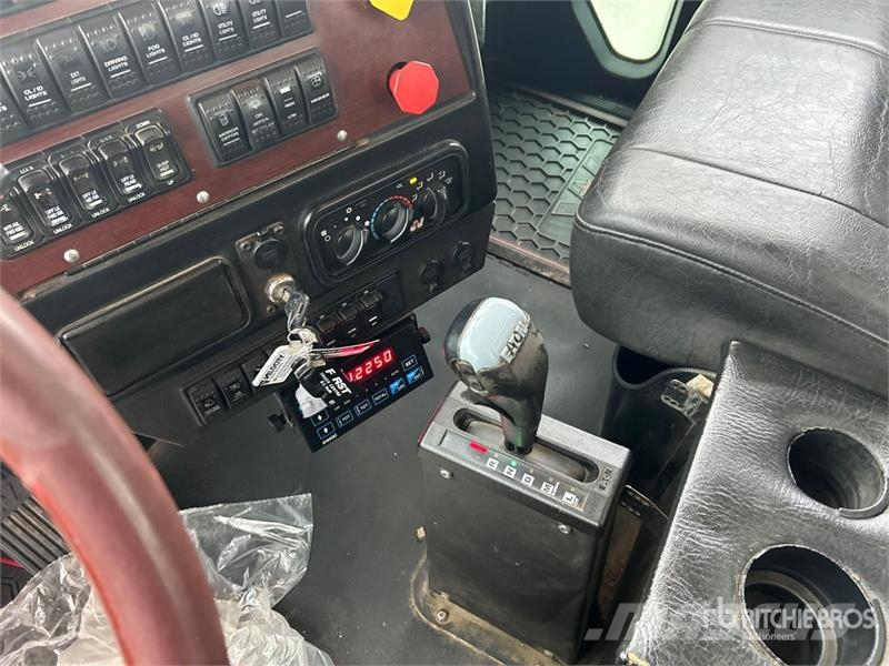 Western Star 4900SA وحدات الجر