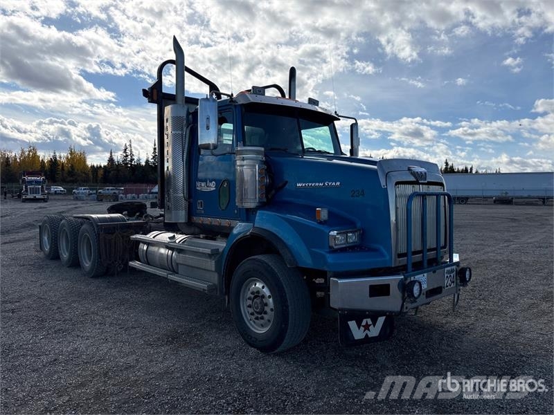 Western Star 4900SA شاحنات أشجار
