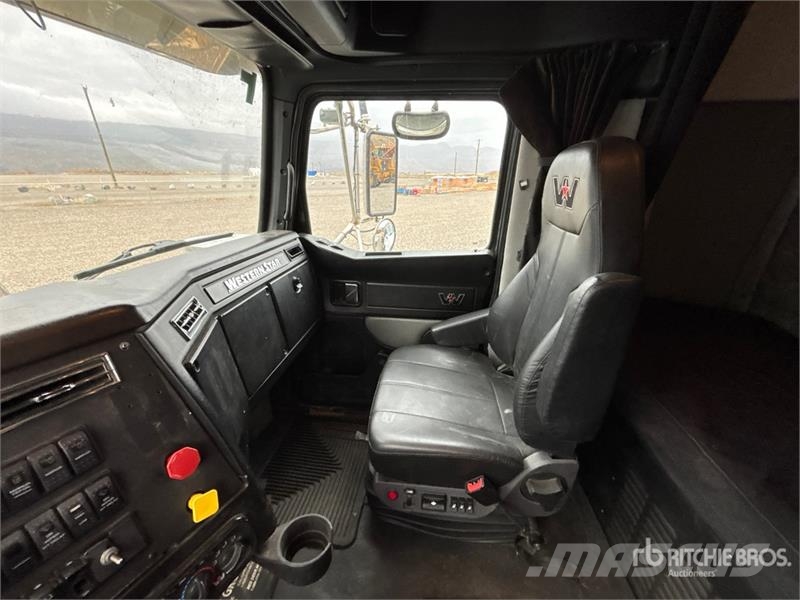 Western Star 4900SA 6x4 T/A Sleeper Truck Tractor Ciągniki siodłowe