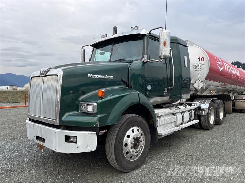 Western Star 4900SB 6x4 T/A Sleeper Truck Tractor Nyergesvontatók