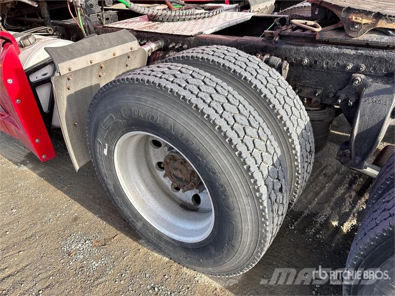 Western Star 5700 6x4 T/A Sleeper Truck Tractor Traktorske jedinice