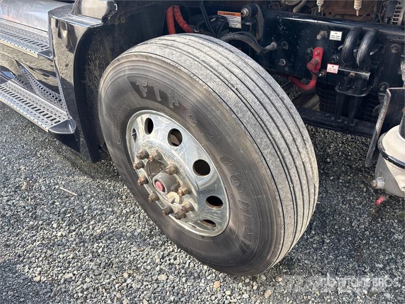 Western Star 5700 6x4 T/A Sleeper Truck Tractor Trekkers