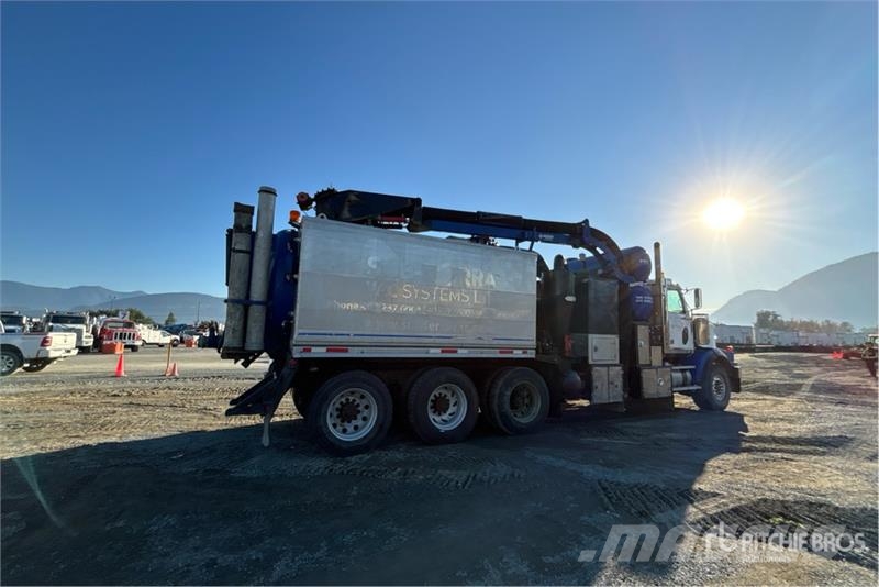 Western Star on  Western Star 4900 8x6 Vacuum Tanker Truck Paine-/imuautot