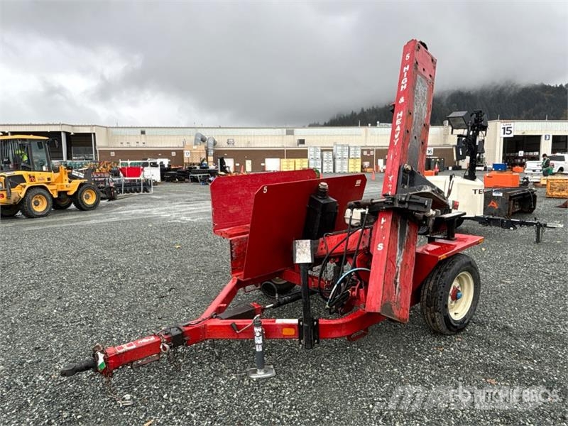 Wheatheart Heavyhit Tow-Behind Post Pounder Karja-aidat