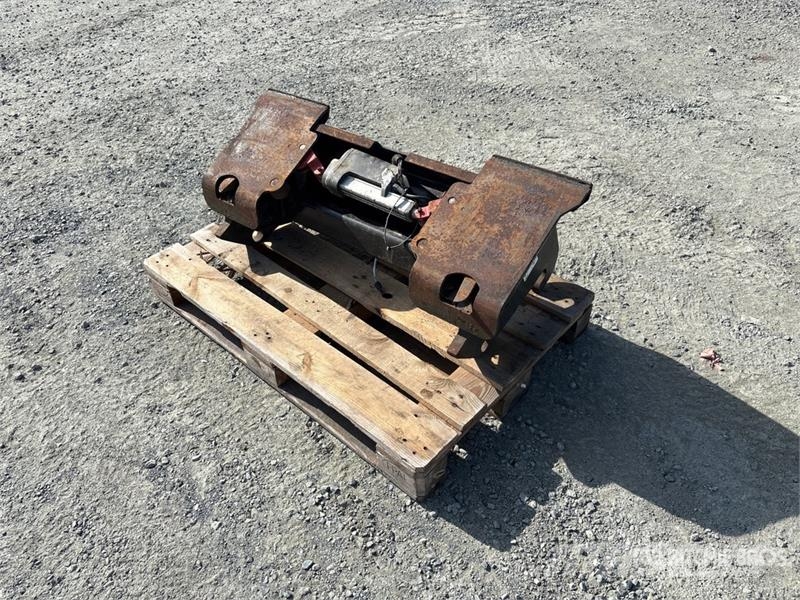  Wheel Loader Skid Steer Adaptor مكونات أخرى