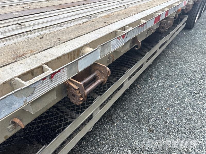 Wilson 51 ft Tri/A Step Deck Trailer Lavetit
