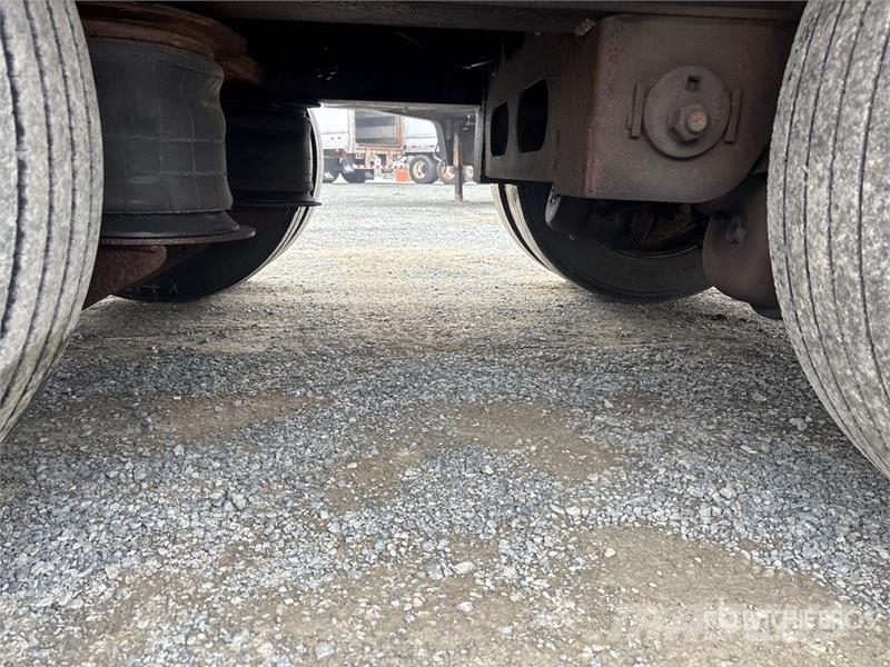 Wilson 51 ft Tri/A Step Deck Trailer Lavetit