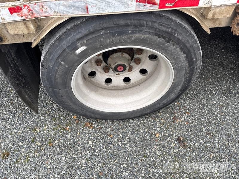Wilson 51 ft Tri/A Step Deck Trailer Lavetit