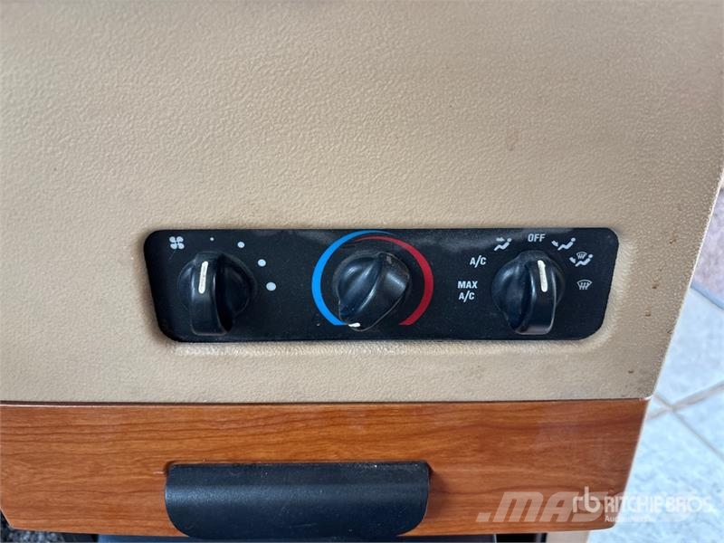 Winnebago Motor Home Autocaravanas e Caravanas