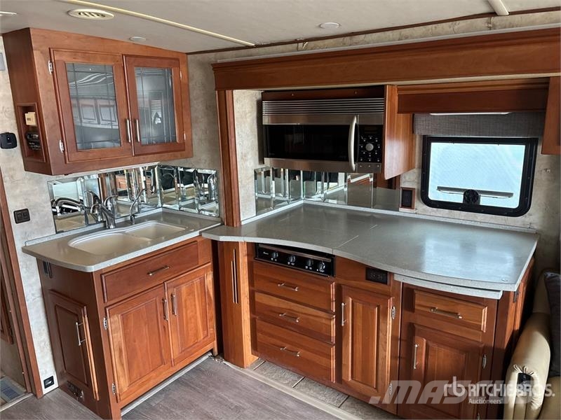 Winnebago Motor Home Autocaravanas e Caravanas