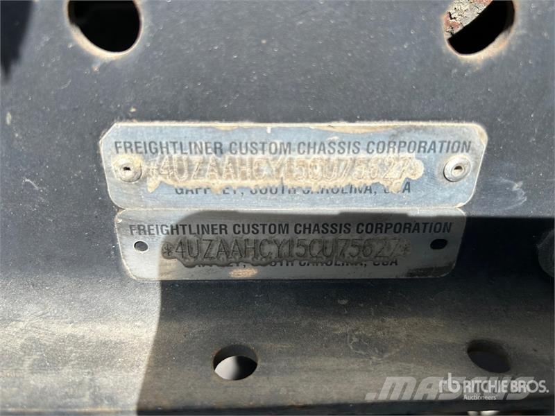 Winnebago Motor Home Asuntoautot ja asuntovaunut