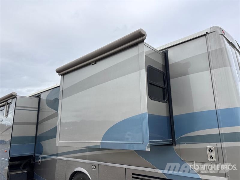 Winnebago Motor Home Autocaravanas e Caravanas
